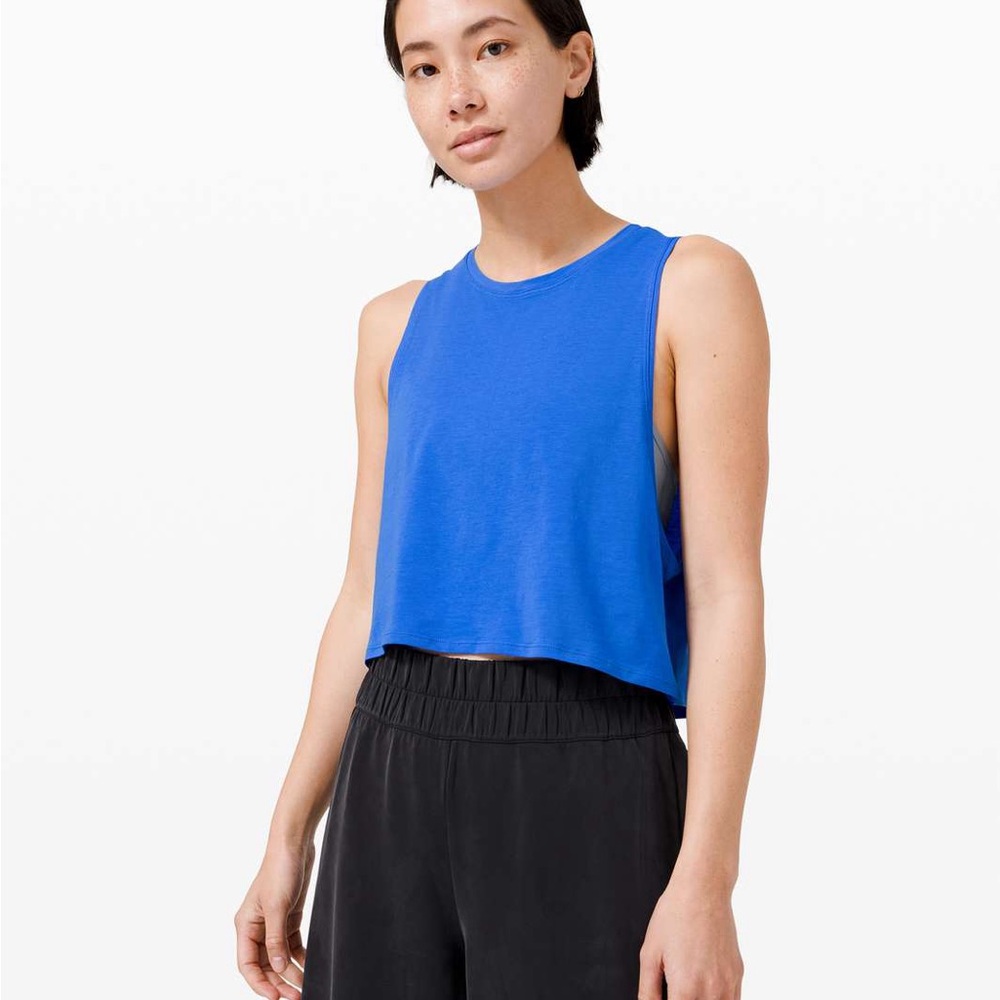 Lululemon Cut Back Crop